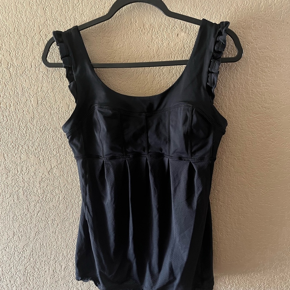 Lululemon Bundle: Tanks & Sports Bra - Perfect for Yoga & Training - Picture 2 of 13